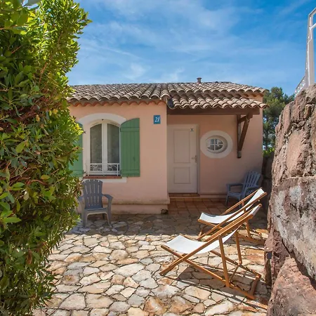 Cap Esterel Vue * Сен-Рафаэль