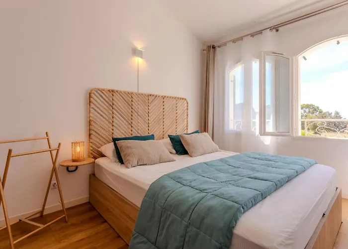 Cap Esterel Vue * Saint-Raphaël