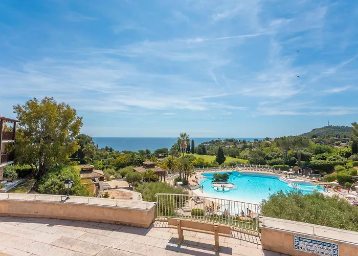 بيت للعطل Cap Esterel Vue