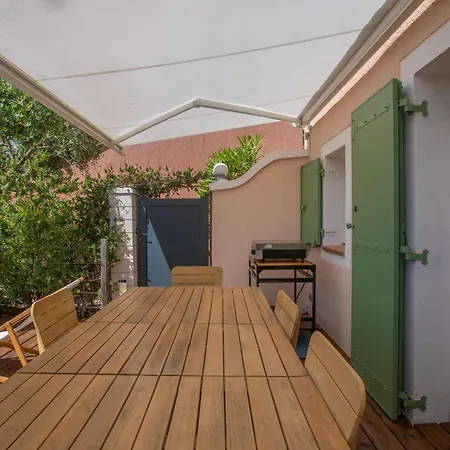 Alpaga Esterel Vue Holiday home *